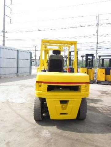 ขายรถยก 3.5 ตัน ดีเซล Komatsu FD35-5 เกียร์ออโต้ เครื่องดีมากๆ รถเดิมๆ 255,000 จะเด็ด 094-4267888