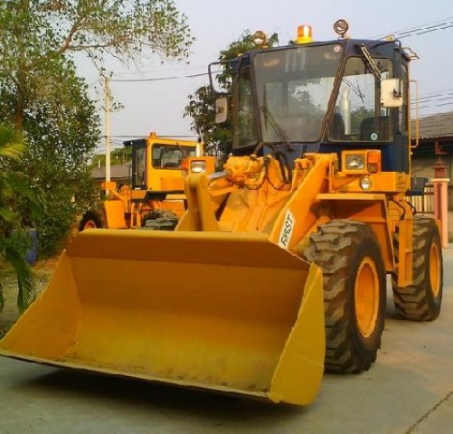 ขาย Komatsu WA200-1 Repaint นำเข้าจากญี่ปุ่น