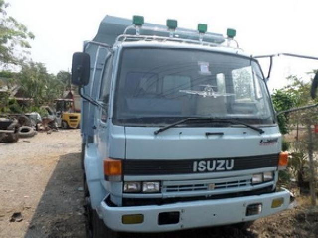 ขาย 10 ล้อ ISUZU ROCKY 240 2 เพลา