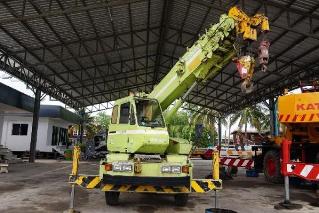 ขายรถเครน Kobelco 4ล้อ 7Ton