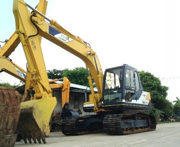 ตัวพระเอก KOBELCO SK120-1 (มาร์คที) รถเก่านำเข้าจากญี่ปุ่นไม่เคยใช้งานในไทย สภาพพร้อมลุยงาน พร้อมเอกสารใบอินวอย