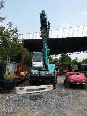 รถเครน KOBELCO RK70M-2