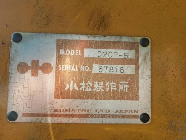 รถดันดิน KOMATSU D20P-5 Serial NO:57818