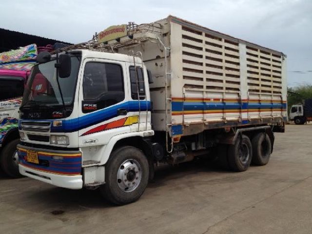 ขายรถมือสอง ISUZU320 กระบะเหล็กดัมพ์ สนใจติดต่อสอบถามได้ที่ 081-9832626 (เฮียโชค)