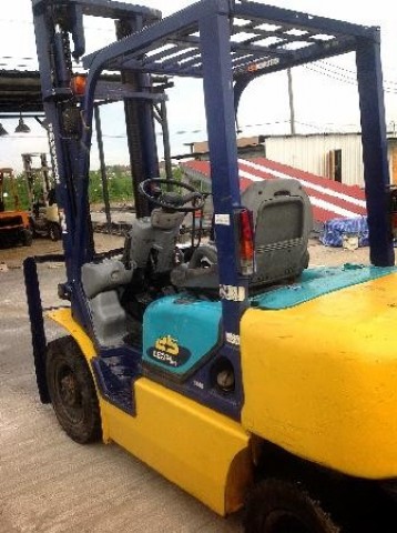 ขายถูก FORKLIFT KOMATSU FD25C-14 นำเข้าจากญี่ปุ่น มีเอกสารยืนยัน