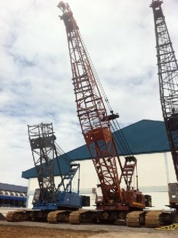 CRAWLER CRANE : SUMITOMO LS-248RH 150 ตัน มี 6 ตัวครับ ใครหาอยู่ติดต่อมาได้เลยครับ