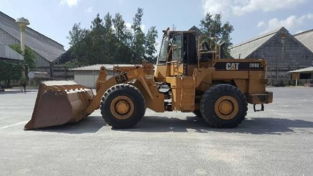 รถตักล้อยางCATERPILLAR 966E