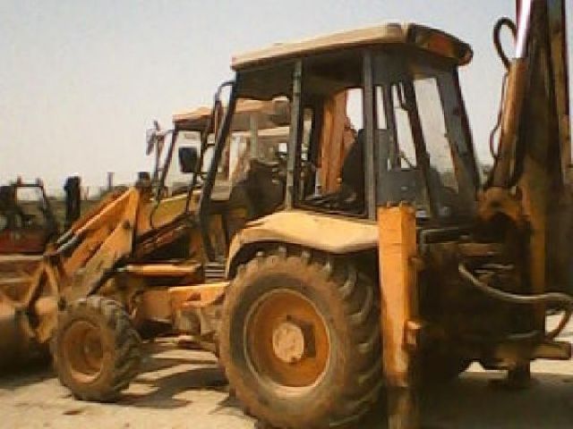 ขายด่วนรถเจซีบี JCB (หน้าตักหลังขุด) ซีเรียล 926934