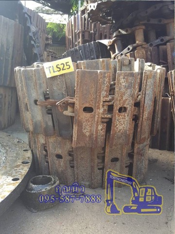 โซ่ใบ KOMATSU PC 20-7 ใบแทรคยาว25ซม เก่านอก 20,000 บาท