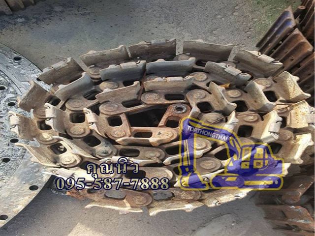 โซ่ใบ KOMATSU PC 20-7 ใบแทรคยาว25ซม เก่านอก 20,000 บาท