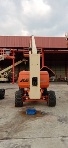 ขายรถกระเช้า JLG บูมข้อศอก 800AJ สูง 24.46 เมตร มือสอง