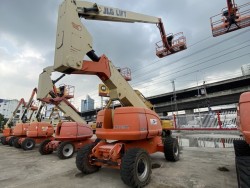 ขายรถกระเช้า JLG บูมข้อศอก 800AJ สูง 24.46 เมตร มือสอง