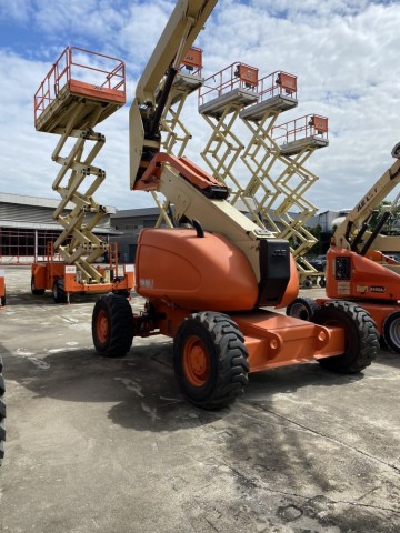 ขายรถกระเช้า JLG บูมข้อศอก 600AJ สูง 18.47 เมตร