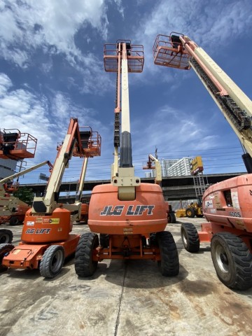 ขายรถกระเช้า JLG บูมตรง 600S สูง 18.36 เมตร มือสอง