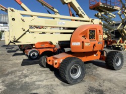 ขายรถกระเช้า JLG บูมศอก 450AJ II สูง 14 เมตร มือสอง