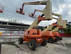 ขายรถกระเช้า JLG บูมข้อศอก 800AJ สูง 24.46 เมตร มือสอง