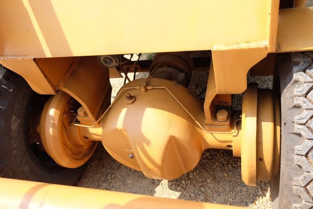 รถตัก komatsu sg10-3 เก่าญี่ปุ่นไม่เคยใช้ในไทย โทร 086-1602189