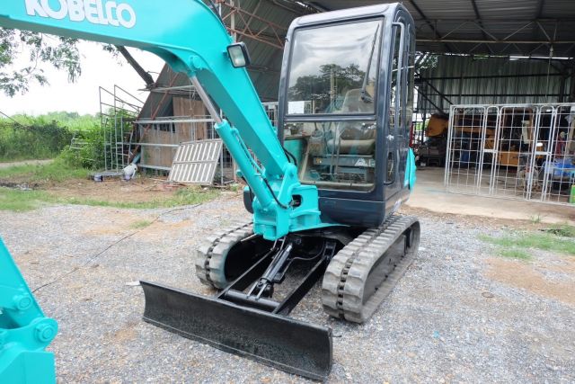 รถขุด kobelco sk30 เก่าญี่ปุ่นไม่เคยใช้ใน/ทย โทร 086-1602189