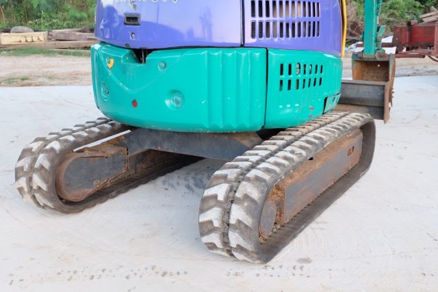 Komatsu pc30mr-1 เก่าญี่ปุ่น 1,371 ชั่วโมง ใหม่กว่านี้ก็ป้ายแดงแล้ว โทร 086-1602189