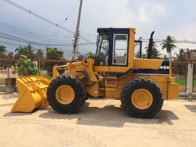 รถตักล้อยาง KOMATSU WA150 มือสอง นำเข้าจากญี่ปุ่น