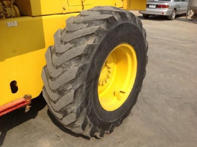 รถตัก Komatsu 510 กรองเดี่ยว ซีเรียล 1548X บุ้งกี๋ 1.2Q เก่าญี่ปุ่น นำเข้าเอง