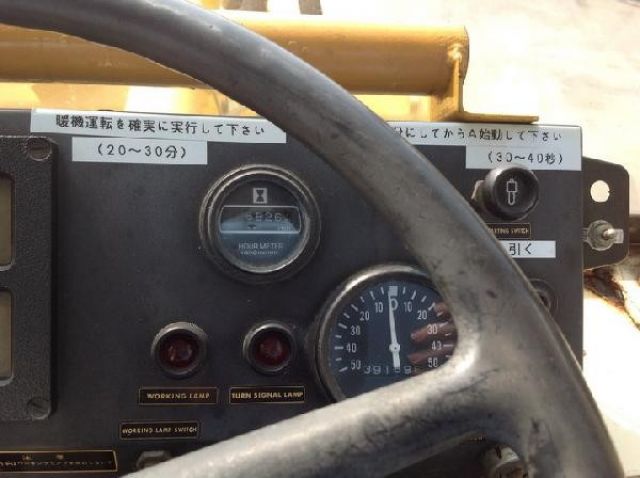 รถตัก Komatsu 510 กรองเดี่ยว ซีเรียล 1548X บุ้งกี๋ 1.2Q เก่าญี่ปุ่น นำเข้าเอง