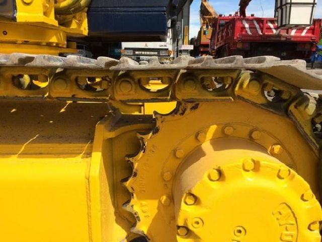 Komatsu PC120 รุ่น 2 เจ็ดพันชั่วโมง เก็บสีให้ใหม่ เครื่องเดิม ปั๊มเดิม มีไลน์หัวเจาะ