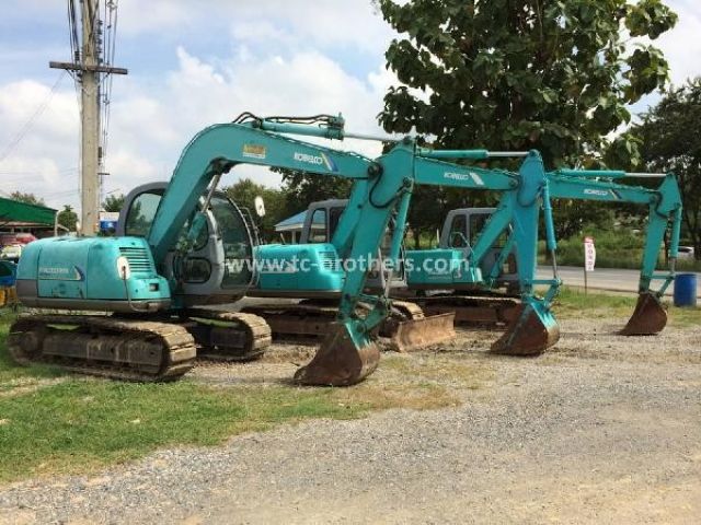 Kobelco SK60 ขนาดพอเหมาะ พอขุด มีหลายคันครับ