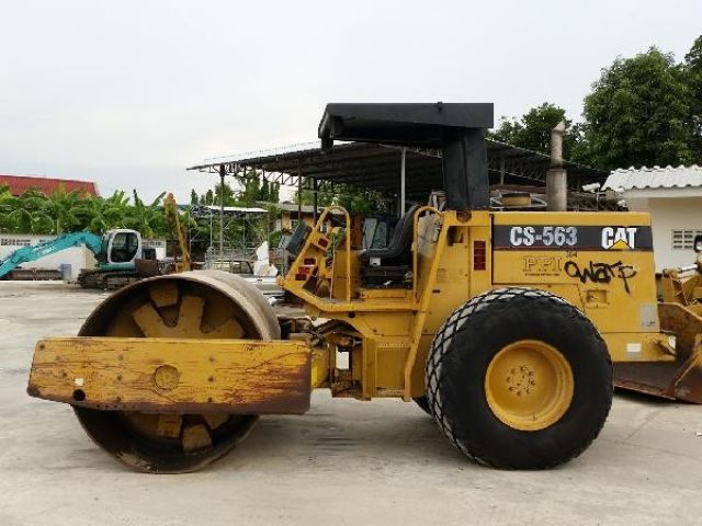 มาใหม่ !! ขายรถบดบดอัดสั่นสะเทือนตัวบดหน้าเรียบ CATERPILLAR CS-563 นำเข้าจากประเทศอเมริกาแท้ 100% สภาพสวย