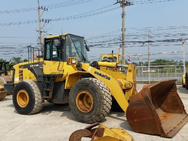 ขาย WA430-6 ยีห้อ KOMATSU รถเก่านอก สภาพสวย ไม่เคยใช้งานในไทย