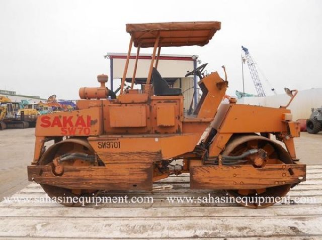 รถบด SW70 นำเข้า บจก.สหสินอีควิปเม้นท์ โทร.081-5851880, 02-5168100-1 www.sahasinequipment.com