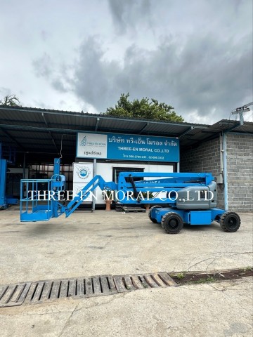 รถกระเช้า Boom Lift Genie Z-45/25J