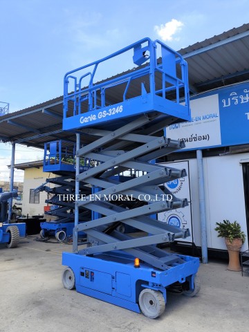 รถกระเช้า Scissor Lift Genie GS-3246