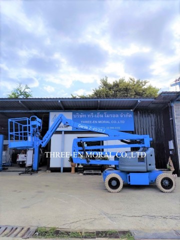 รถกระเช้า Boom Lift Genie Z-45/25J