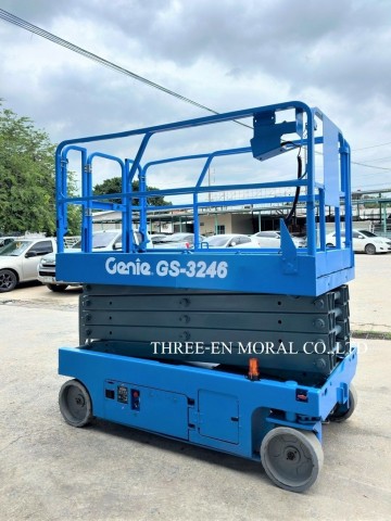 รถกระเช้า Scissor Lift Genie GS-3246