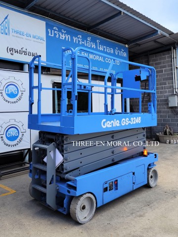 รถกระเช้า Scissor Lift Genie GS-3246