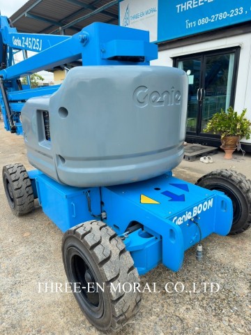 รถกระเช้า Boom Lift Genie Z-45/25J