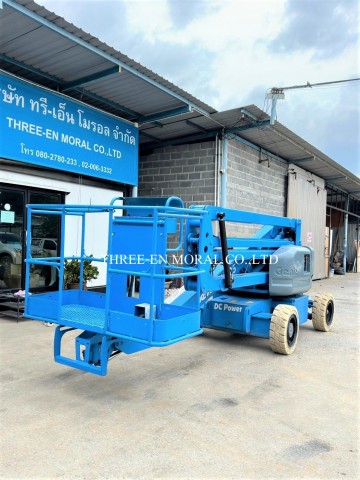 รถกระเช้า Boom Lift Genie Z-45/25