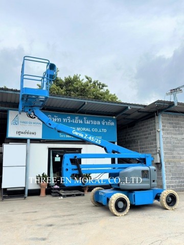 รถกระเช้า Boom Lift Genie Z-45/25