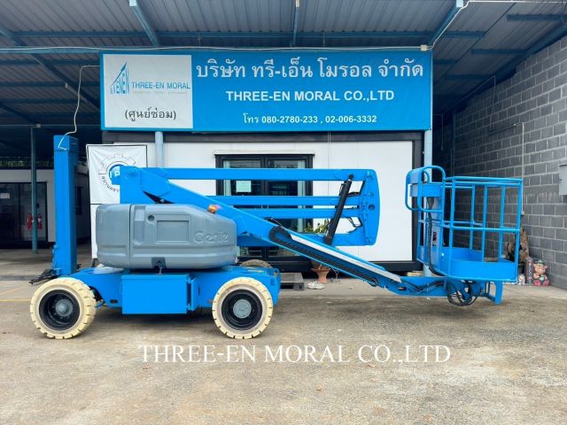 รถกระเช้า Boom Lift Genie Z-45/25