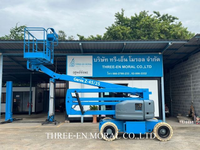 รถกระเช้า Boom Lift Genie Z45-25