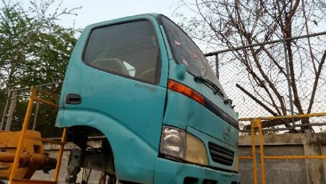 ขาย หัวเก๋ง รถ HINO รถTOYOTA DYNA สี่ล้อขนาดกลาง และหกล้อเล็ก ติดคัชชี อุปกรณ์ครบ ยกหัวได้