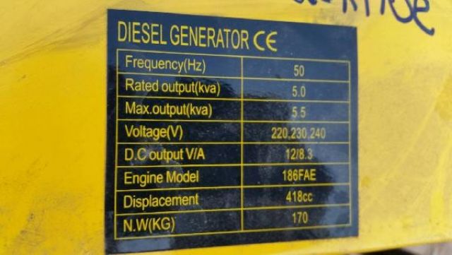 ขาย ตู้เชื่อมพร้อมเครื่องปั่นไฟ 5.5 KVA เครื่องดีเชล สูบเดียว สตาร์ท 2 ระบบ