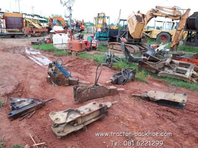 บริการใหม่ของ tractor-backhoe รับซ่อม ตรวจเช็ค ไนโตเจน (N2) หัวเจาะ กระแทก รถขุด แบคโฮ ทุกรุ่นครับ