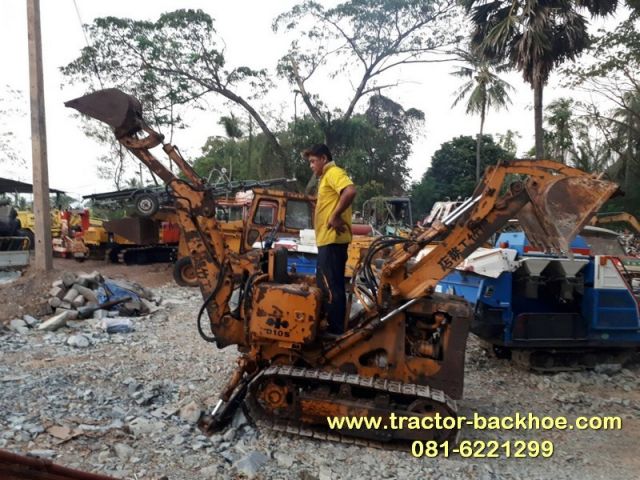 ขายถูกครับ รถหน้าตักหลังขุด แบบ 2 in 1 ตักได้ ขุดดี KOMATSU D10S พร้อมใช้ เก่าญี่ปุ่น