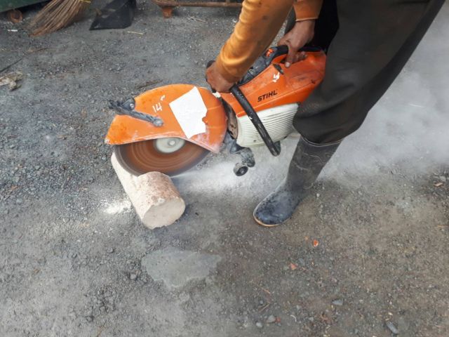 ขาย เครื่องตัดคอนกรีต แบบมือถือ 14 นิ้ว ยี่ห้อ STIHL เบนซิน เก่าญี่ปุ่นแท้ เพียง 26,000 บาท