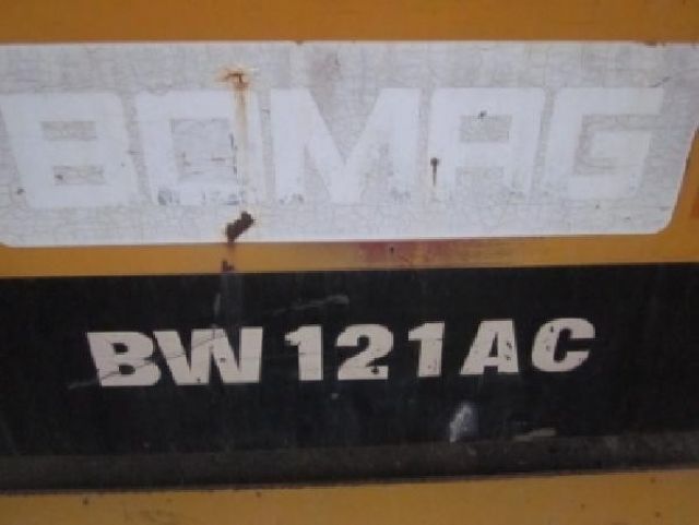 ขาย - รถบดเอวอ่อน หน้าเหล็กหลังยาง BOMAG: BW121AC มือสองเก่าญี่ปุ่น สภาพพร้อมใช้งาน