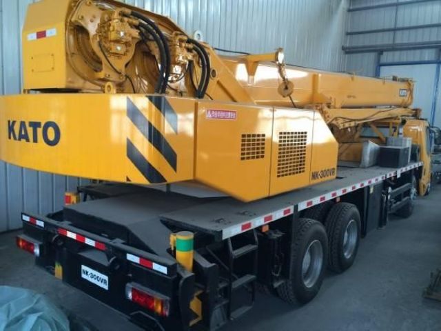 **** kato truck crane 30ton new genneration ****