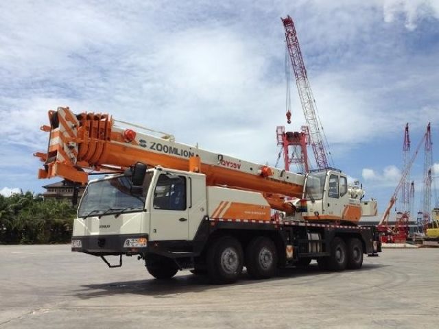 ใหม่ล่าสุด TRUCK CRANE ZOOMLION 55T