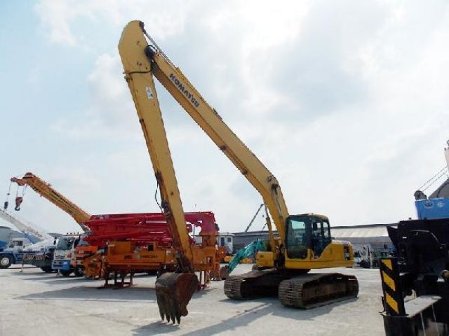 ขายรถแบคโคบูมยาว KOMATSU PC200-7-201102